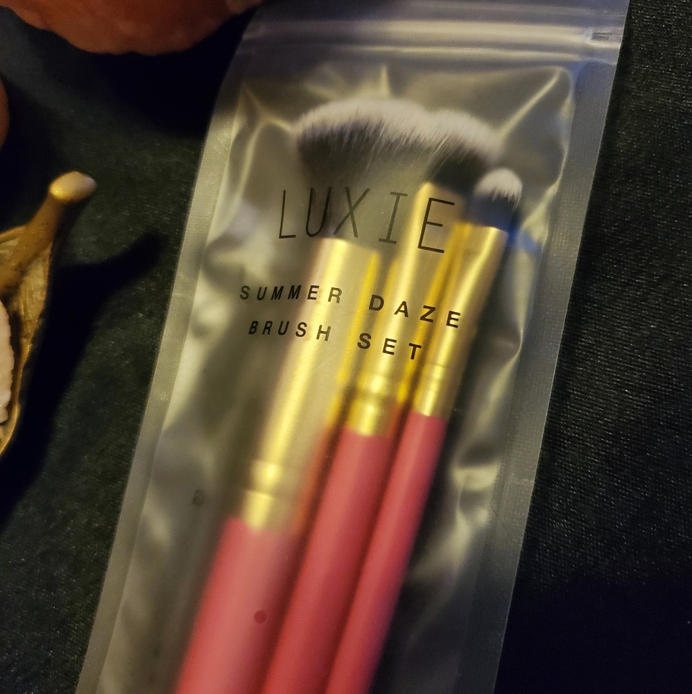 Luxie Summer Days Makeup Brush Set